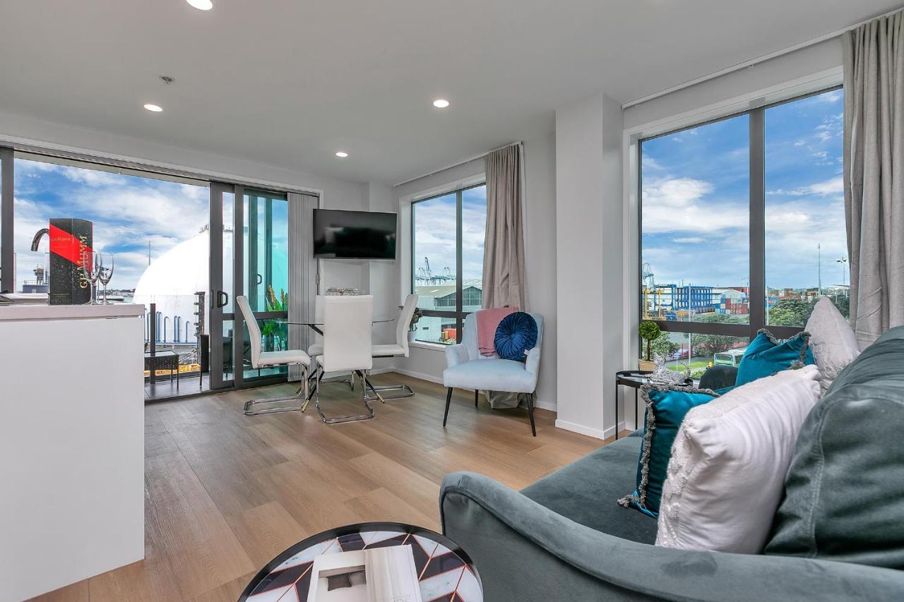 Your Renovated Retreat + Cp 奥克兰 外观 照片